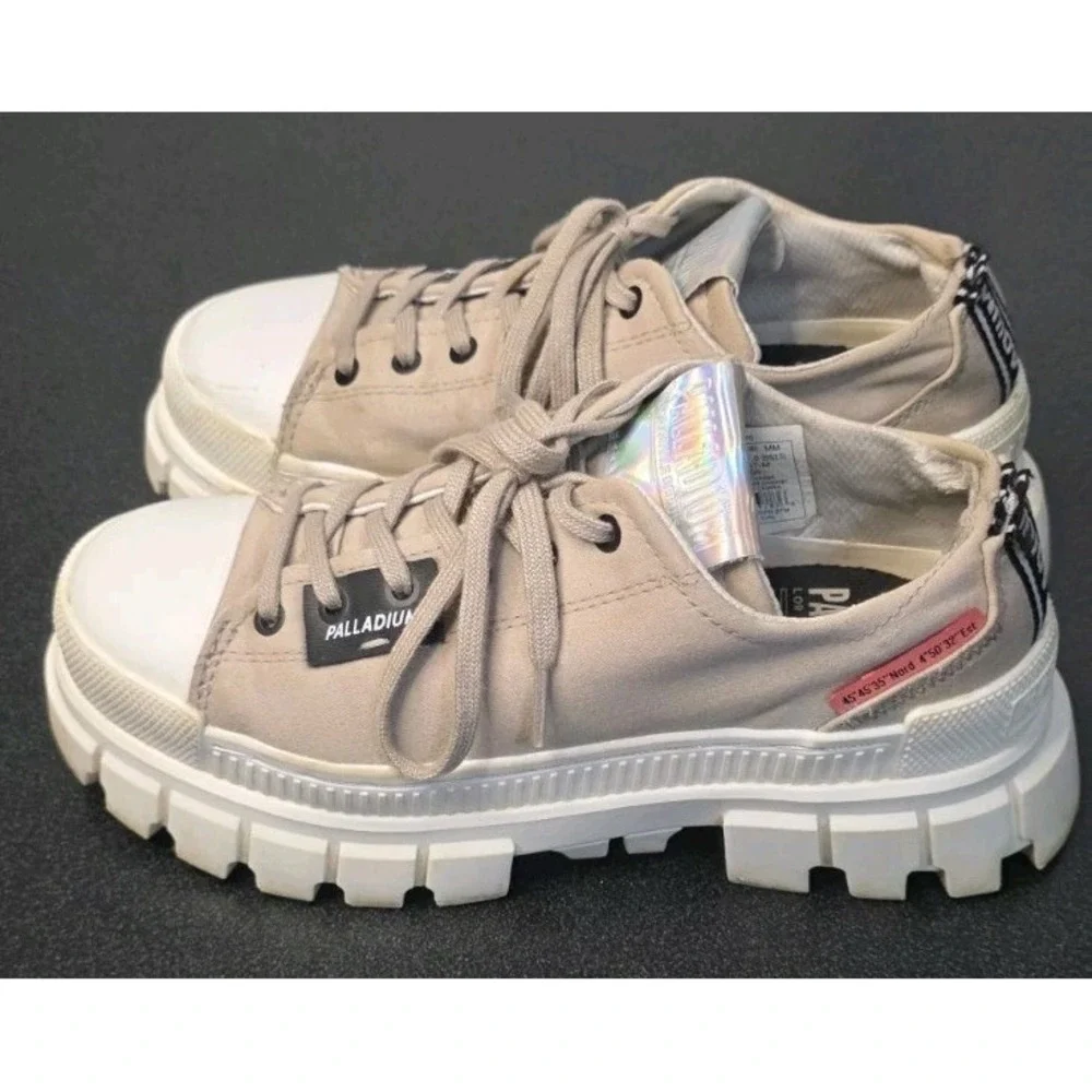 Palladium‎ Womens Revolt Lo Tx String Beige Fashion Sneaker 6.5 Platform Core